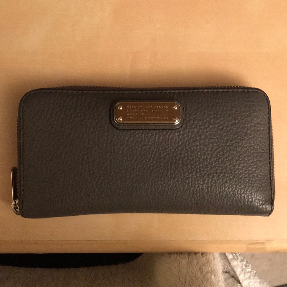 Marc Jacobs Wallet - image 1
